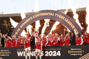 开云体育在线-欧冠瞩目对决卫冕冠军重整旗鼓()