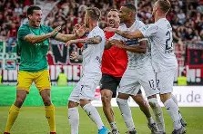 开云体育app-骑士惨败雄鹿，恐怕会成为本赛季最大黑马()