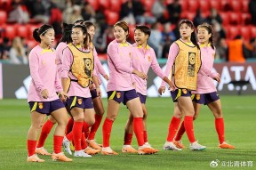 开云-国际足坛风云再起：女足国家队赛场上一展风采()