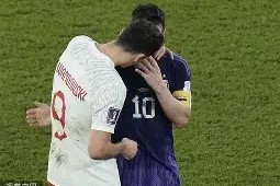 开云app-足坛十大小国巨星